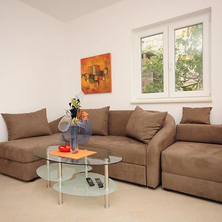 Apartments Rose Pisak Esterno foto