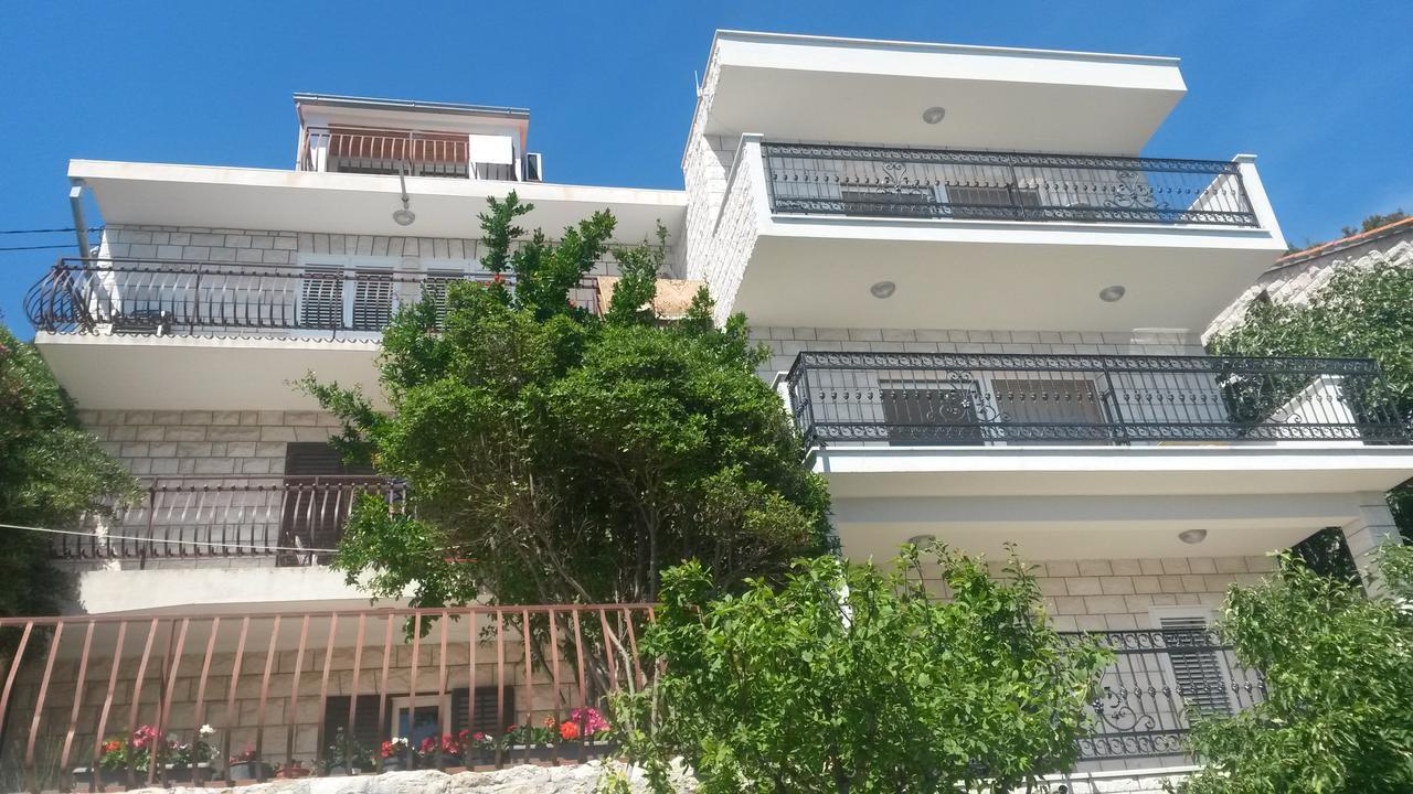 Apartments Rose Pisak Esterno foto